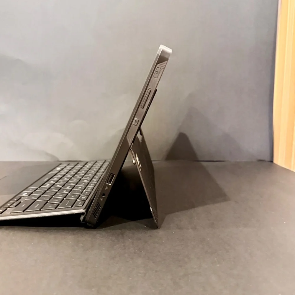 ASUS 13.4